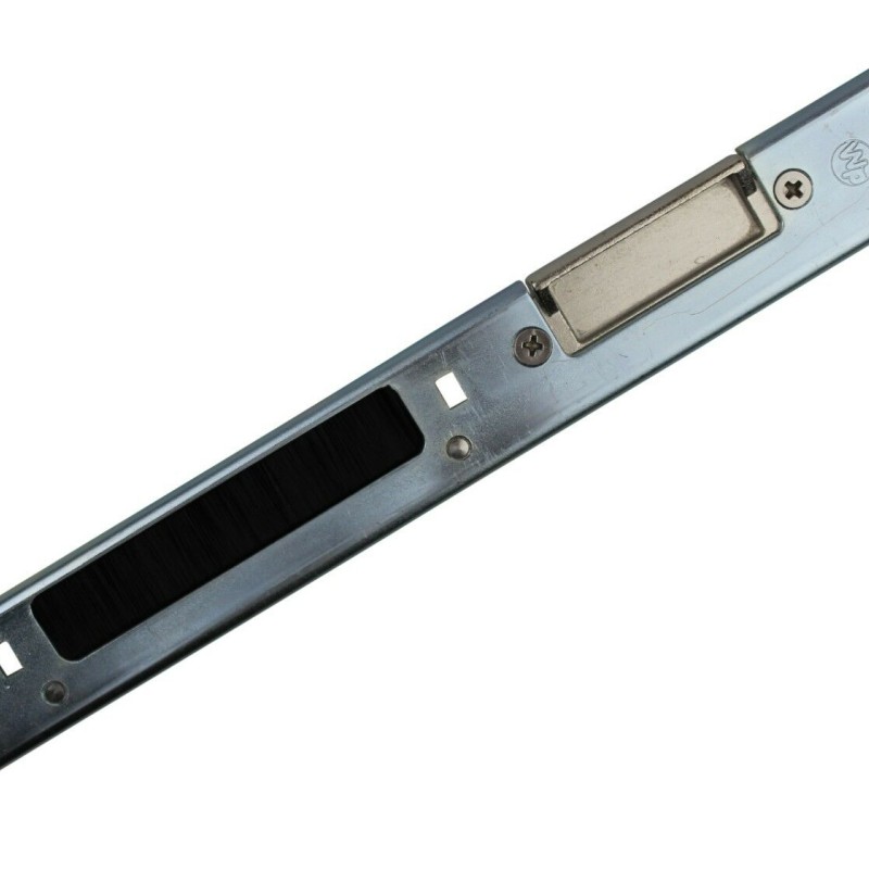 Avocet Upvc Door Centre Keep Plate Right Hand