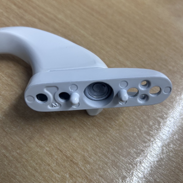 Eltherington Cockspur Window Handle Right Hand White
